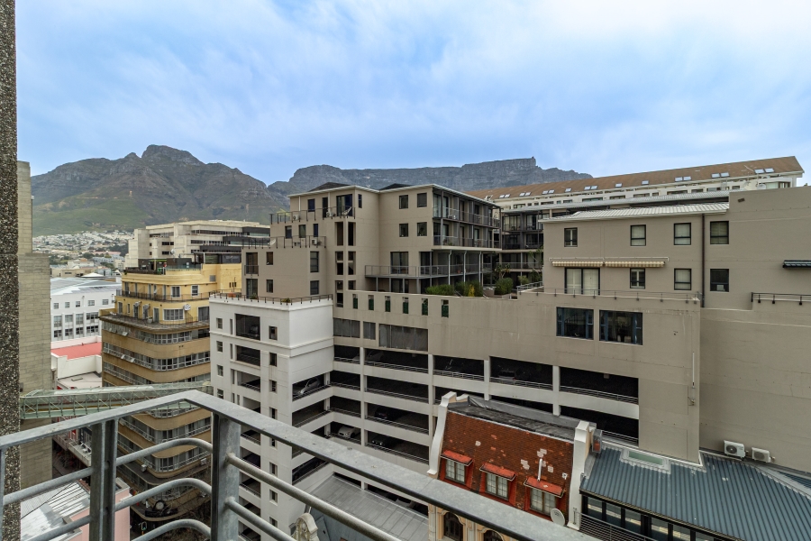 1 Bedroom Property for Sale in Cape Town City Centre Western Cape